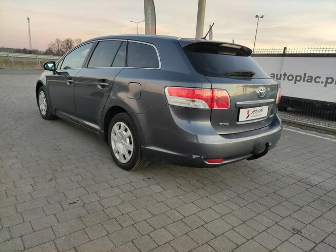 Toyota Avensis Lipówki - zdjęcie 8