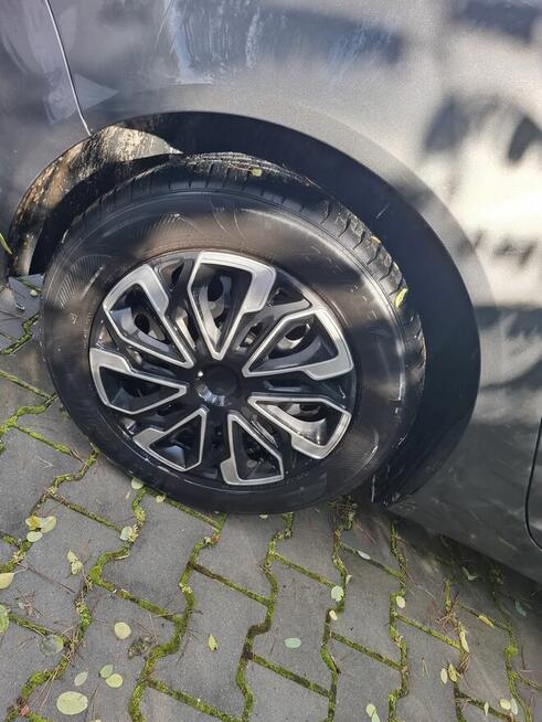 Sprzedam opla insignie 1.8 benzyna 2009 r przebieg 234tys Au Przędzel - zdjęcie 9