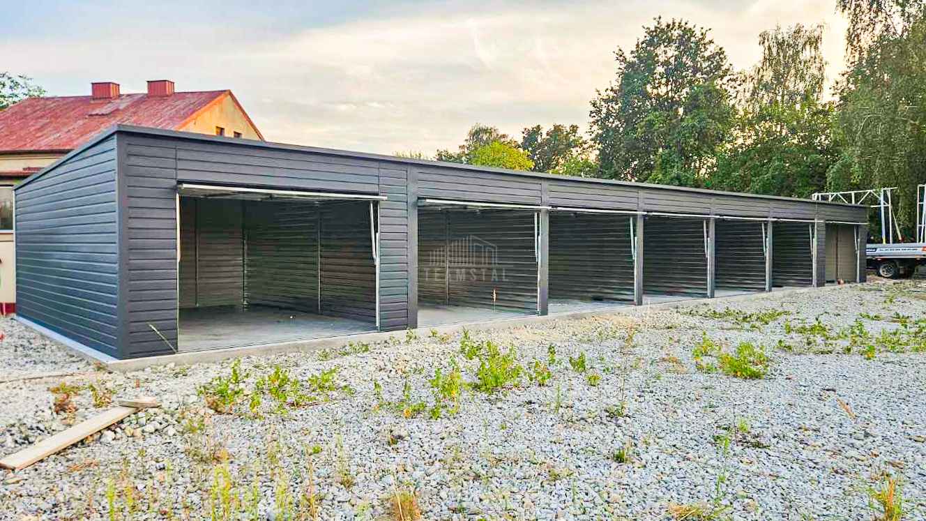 Rząd garaży 24x5,5m 7x brama uchylna antyracyt dach spad w tył TS871 Katowice - zdjęcie 4
