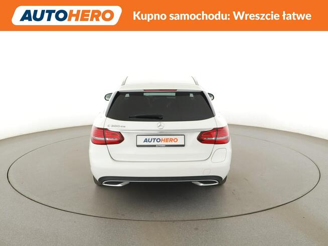 Mercedes C 300 multibeam led navi kamera automat phev skóra auto klima Warszawa - zdjęcie 7