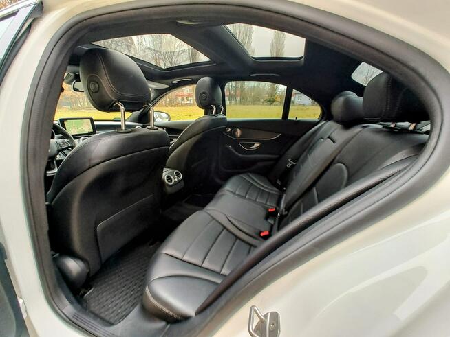 Mercedes C 300 4MATIC AMG Line Panorama Burmester Kamera 360° Łódź - zdjęcie 11