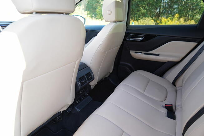 Jaguar F-pace Puchały - zdjęcie 3