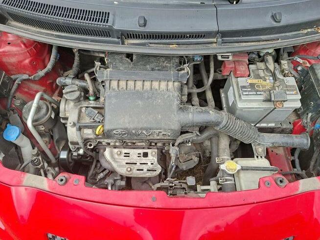 Toyota Yaris II 1,3 VVT-i benzyna 87KM salon Polska 2007r. Sosnowiec - zdjęcie 8