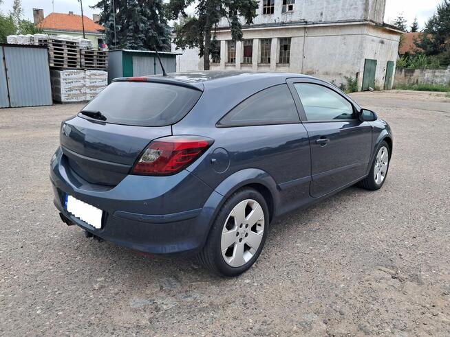 Opel Astra H 1.4 GTC 90 KM rok 2008 Turek - zdjęcie 4