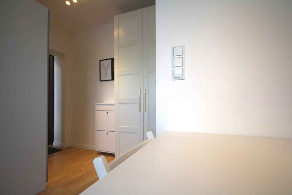 1pok, 20met, Okolice Inżynierskiej PARKING (Wrocław) Stare Miasto - zdjęcie 4