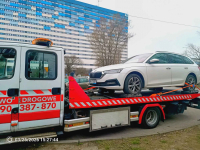 Pomoc drogowa holowanie transport krajowy Tuszyn - zdjęcie 8