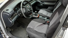 Audi a4 sedan lift 1.6 benz. bardzo zadbane Pieszyce - zdjęcie 2