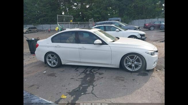 BMW 330 xDrive / M-Pakiet / niski przebieg Wrocław - zdjęcie 6