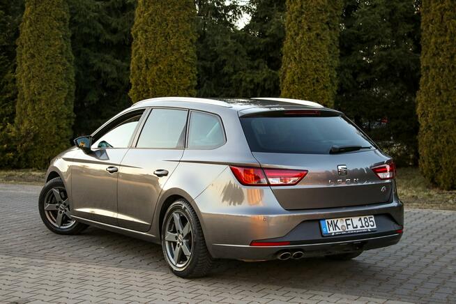 FR 184KM Matrixy Rada Manetki System Pasa Seat Sound Navi Poł Skóry Ostrów Mazowiecka - zdjęcie 4