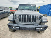 Jeep Wrangler UNLIMITED SAHARA / 4x4 / Benzyna Tarnów - zdjęcie 2