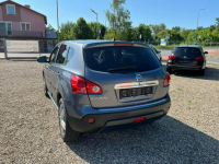 Nissan Qashqai 2008 rok  2,0 Benzyna 141KM  Ładny Zadbany Samochód Białogard - zdjęcie 12