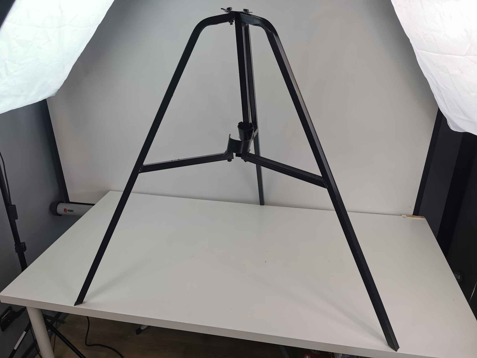 Trójnóg szalunkowa malowana trójnoga Bałuty - zdjęcie 2