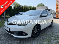 Toyota Auris 1.8 HSD 136KM  Serwisowany Kamera Ładny stan LIFT