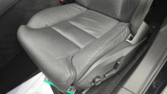 Volvo XC 60 B4 D Plus Bright aut ! Z Polskiego Salonu ! Faktura VAT ! Warszawa - zdjęcie 12