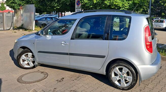Skoda Roomster 16V MPI 86KM, zakupiony w polskim salonie Poznań - zdjęcie 4