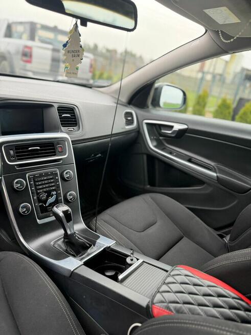 Sprzedam Volvo v60 DIESEL silnik 2D rok 2016,dobrym wyposaż, Taciszów - zdjęcie 2
