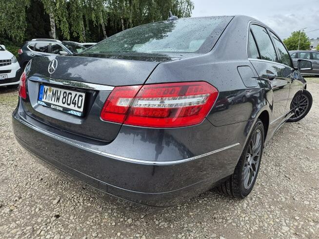 Mercedes E 200 Zadbany* Super stan*Navi Bydgoszcz - zdjęcie 2