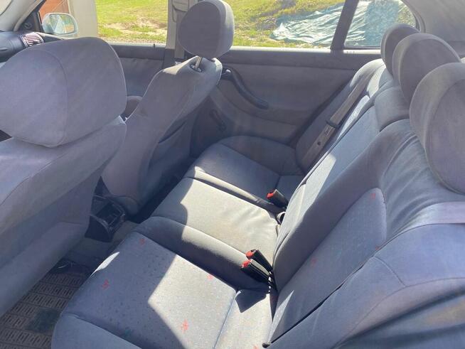 Sprzedam auto Seat Toledo II Szerzyny - zdjęcie 6