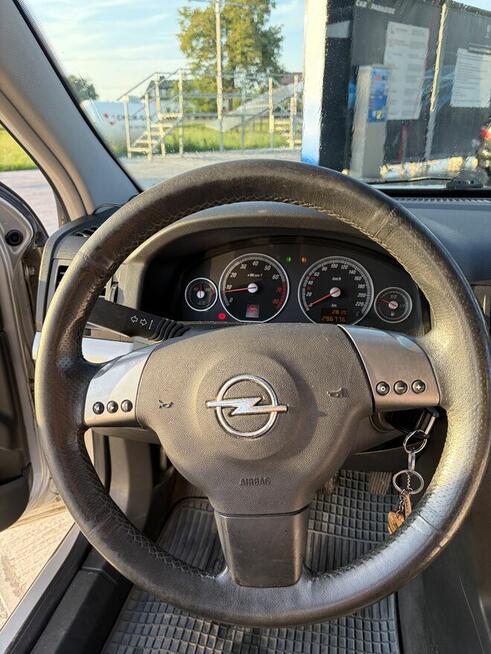 Opel Vectra C 2.2 147 KM | 296 tys. km | Gotowa do jazdy Świeryż Drugi - zdjęcie 11