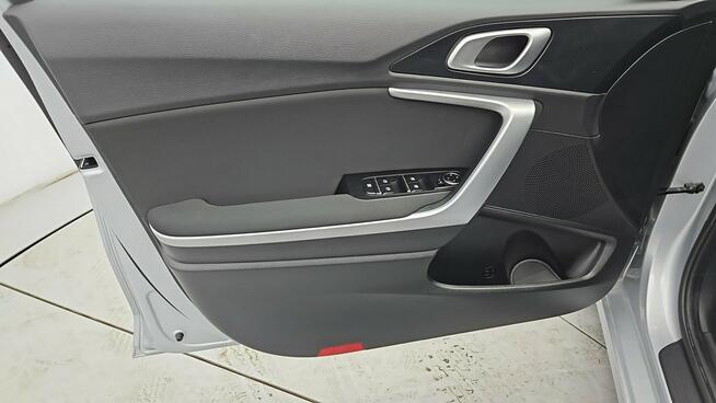 Kia Cee&#039;d 1.5 T-GDI L ! Z Polskiego Salonu ! Faktura Vat ! Warszawa - zdjęcie 10