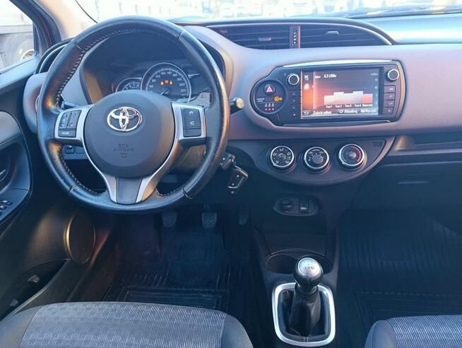 Toyota Yaris Salon Polska kamera cofania Karczew - zdjęcie 12