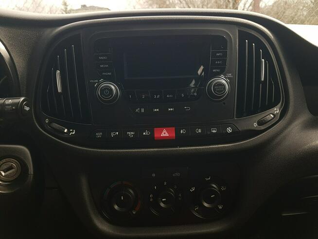 Fiat Doblo XL L2H2 5-OSÓB DŁUGI WYSOKI KLIMA 6-BIEGÓW MANUAL KRAJOWY Poręba - zdjęcie 10
