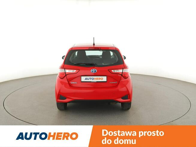 Toyota Yaris hybryda automat kamera klima-auto. Bluetooth tempomat Warszawa - zdjęcie 6