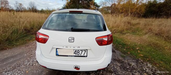 Sprzedam Seata Ibizę 2015 benzyna gaz