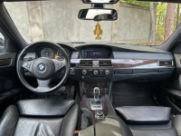 BMW seria 5, E60 530i, benzyna 3,0 - bogata wersja Edition Konin - zdjęcie 9