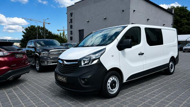 Opel Vivaro 1.6 CDTi 125KM! 5-osobowy przeszklony, niski przebieg Gdynia - zdjęcie 1