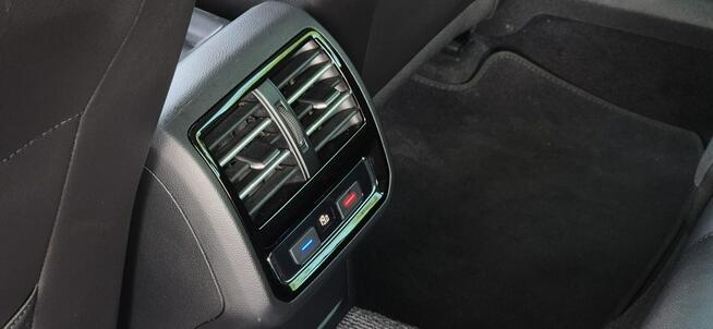 Volkswagen Passat POLSKI SALON-VIRTUAL-KAMERA-LED Paproć - zdjęcie 11