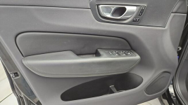 Volvo XC 60 B4 B Plus Bright aut ! Z Polskiego Salonu ! Faktura VAT ! Warszawa - zdjęcie 10