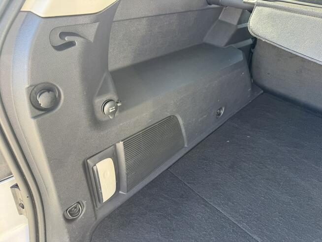 Dodge Journey Klimatyzacja/Szyberdach/Kamera/Nawigacja/Manual/Hak Ostrzeszów - zdjęcie 10