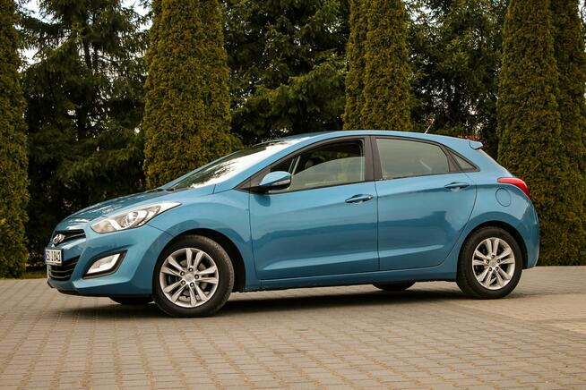 Hyundai i30 100KM Klimatronik Pół Skóry Podgrzewane Fotele Parktronik Ostrów Mazowiecka - zdjęcie 12