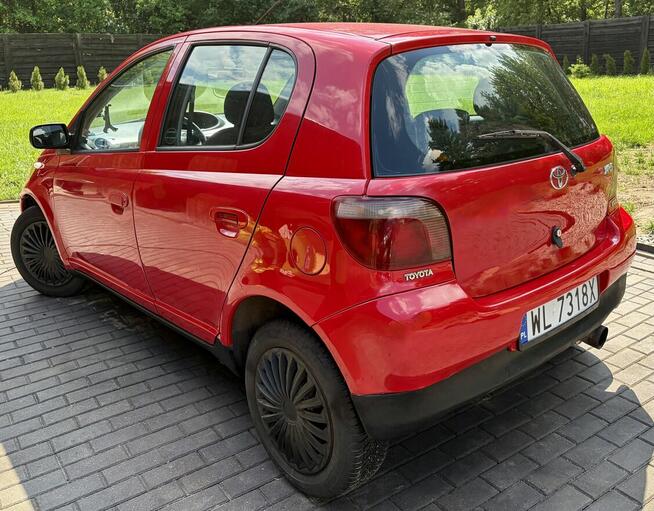 Toyota YARIS benzyna - salon Polska Legionowo - zdjęcie 1