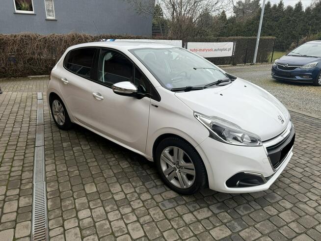 Peugeot 208 1,2 82KM  Klimatyzacja Orzech - zdjęcie 4