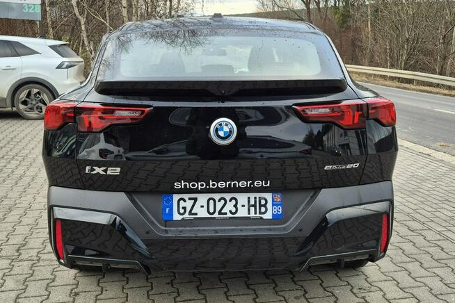 BMW iX2 E-DRIVE20 204 66.5KWH Alu 100% Elektryk Świętoszówka - zdjęcie 7