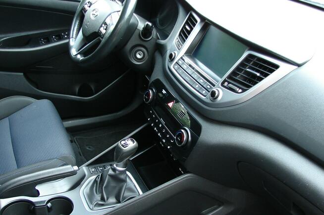 Hyundai Tucson 2.0 CRDI 136 KM Bogata Wersja Piła - zdjęcie 11
