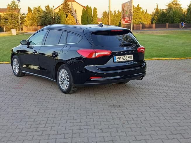 Ford Focus Wygodne kombi, niskie spalanie, elektryczna klapa Słupca - zdjęcie 5