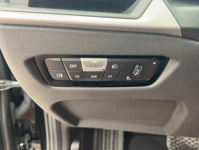 BMW Seria 3 318d mHEV aut Sedan Warszawa - zdjęcie 11