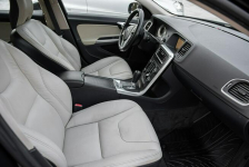 Volvo V60 1.6T 180KM Summum ! Full Opcja Super Stan ! Opłacone ! Zwoleń - zdjęcie 10