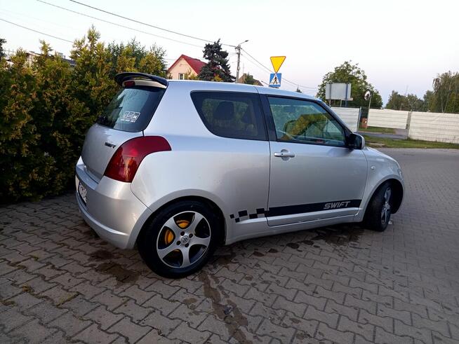 Suzuki Swift 1.5 benzyna Ostrów Wielkopolski - zdjęcie 4