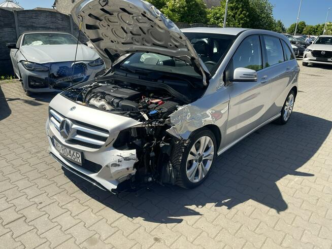 Mercedes B 200 Automat Kamera Skóra Podgrzewanie LED 156KM Gliwice - zdjęcie 3