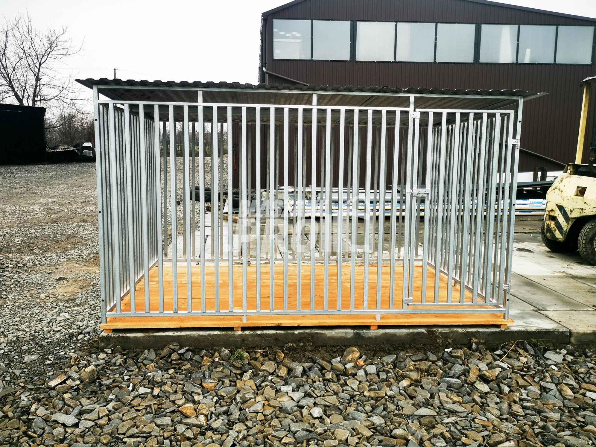 Kojec dla Psa 3x2m z profili zamkniętych + Podłoga drewniana GP267 Łańcut - zdjęcie 6