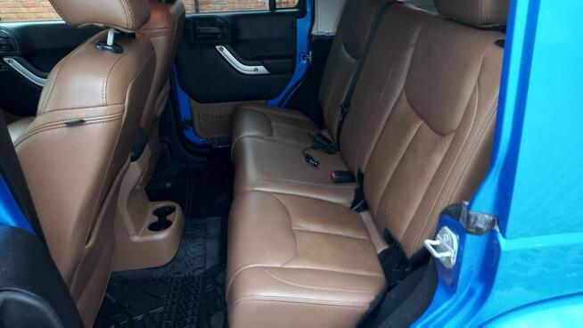 Jeep Wrangler Jeep Wrangler 3.6 Unlim Sahara - zamiana Zelów - zdjęcie 9