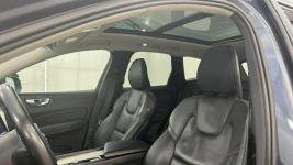 Volvo XC 60 B5 D AWD Inscription hak Warszawa - zdjęcie 10