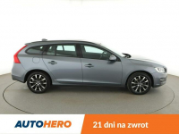 Volvo V60 Linje Svart D2 skóra navi PDC grzane fotele hak Warszawa - zdjęcie 9