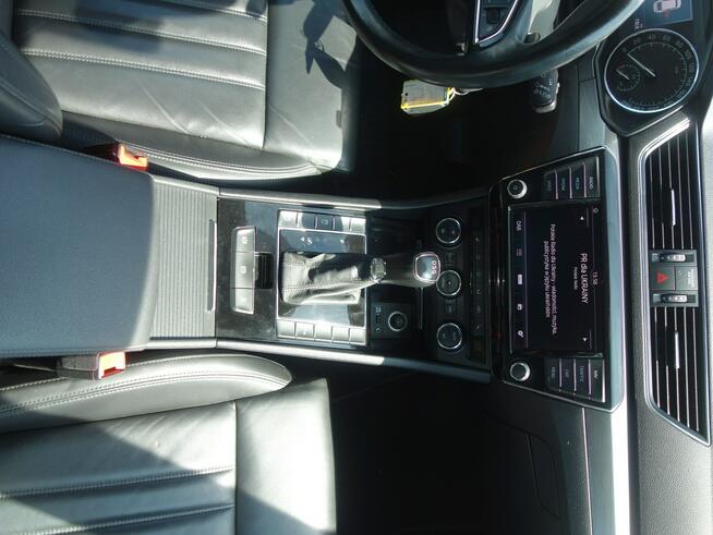 Skoda Superb 2016 2.0 TDI 190km automat dobrze wyposażona Słupsk - zdjęcie 8