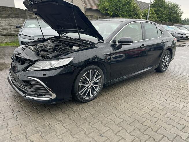 Toyota Camry Hybryda Skóra Podgrzewanie Kamera 218KM Gliwice - zdjęcie 2