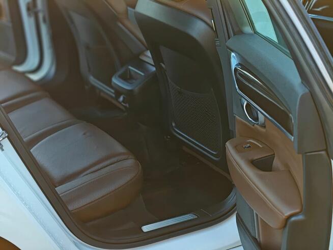 Volvo V90 D4 190 KM Inscription Geartronic Panorama Bezwypad Wejherowo - zdjęcie 10